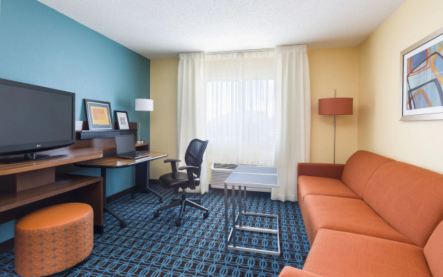 photo 5 of Fairfield Inn & Suites by Marriott® Grand Rapids Airport