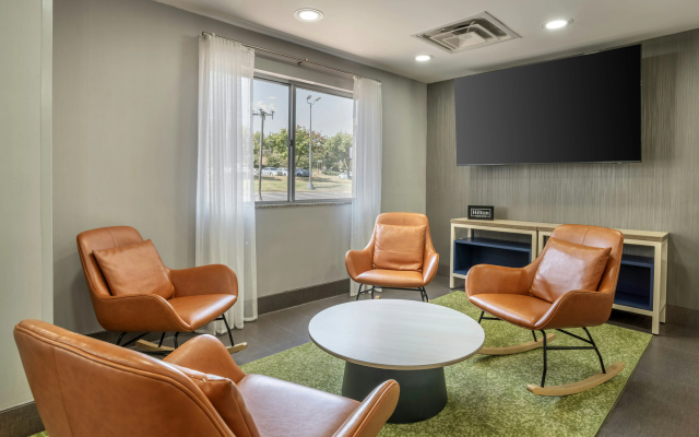 photo 3 of Spark by Hilton Kannapolis