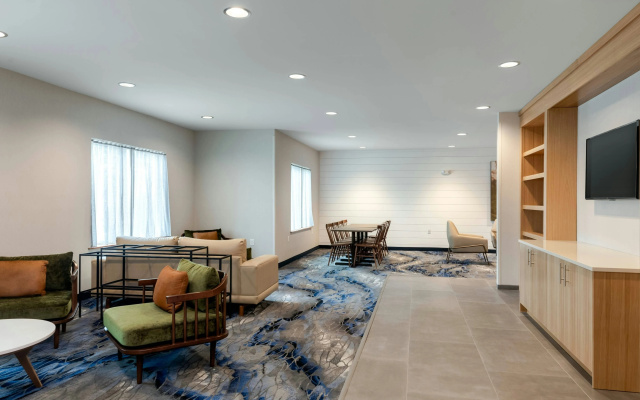 photo 4 of Fairfield Inn By Marriott Savannah Airport