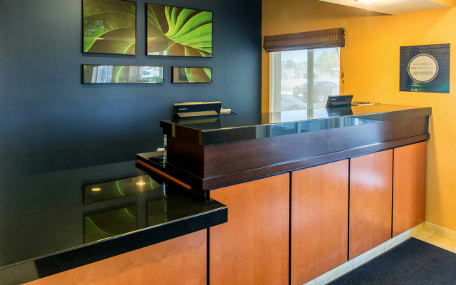 photo 3 of Fairfield Inn & Suites by Marriott Canton
