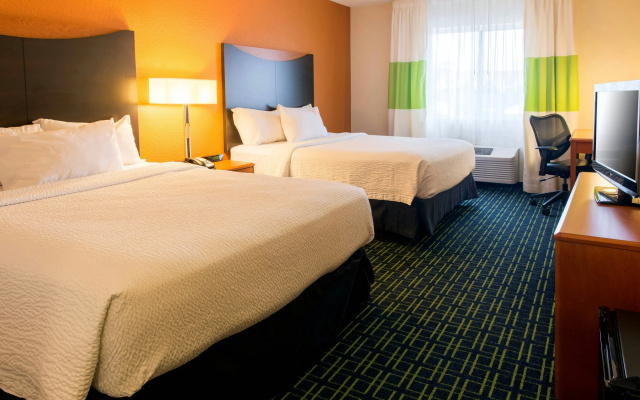 photo 4 of Fairfield Inn & Suites by Marriott Canton