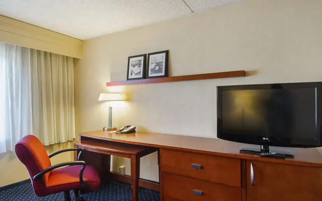 photo 5 of Fairfield Inn & Suites Boston North