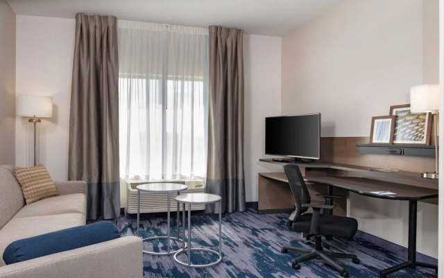 photo 3 of Fairfield Inn & Suites by Marriott Charlotte Pineville