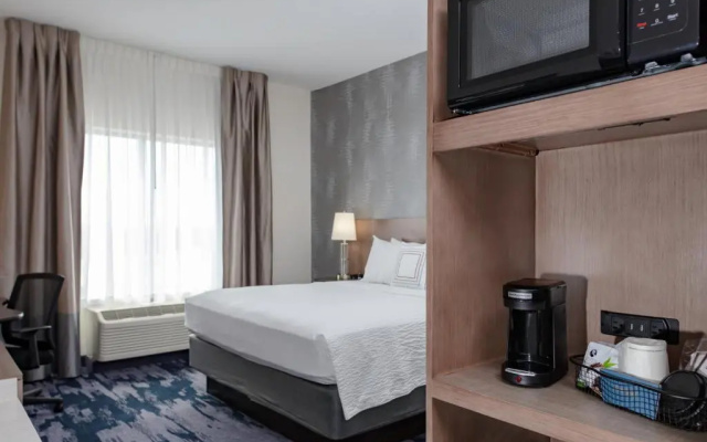 photo 4 of Fairfield Inn & Suites by Marriott Charlotte Pineville