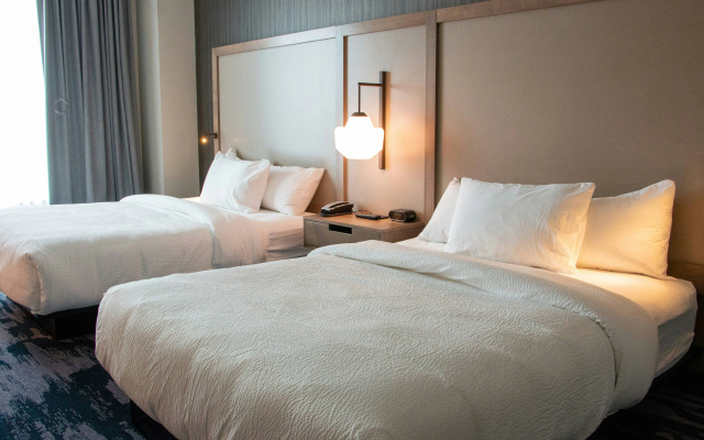 photo 5 of Fairfield Inn & Suites by Marriott Davenport Quad Cities