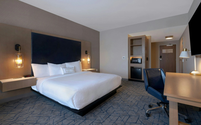 photo 3 of Fairfield Inn & Suites by Marriott Denver Airport at Gateway Park
