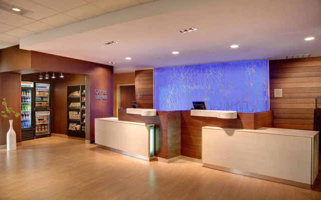 photo 2 of Fairfield Inn and Suites by Marriott Detroit Canton