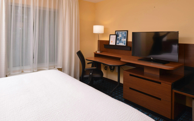 photo 4 of Fairfield Inn & Suites Fremont