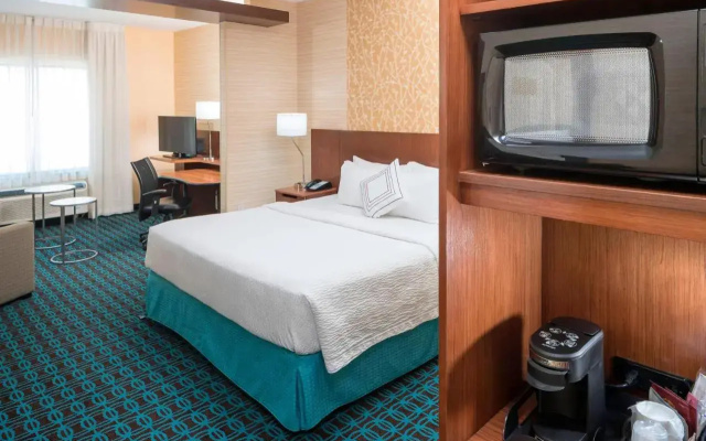 photo 4 of Fairfield Inn & Suites Houston Pasadena