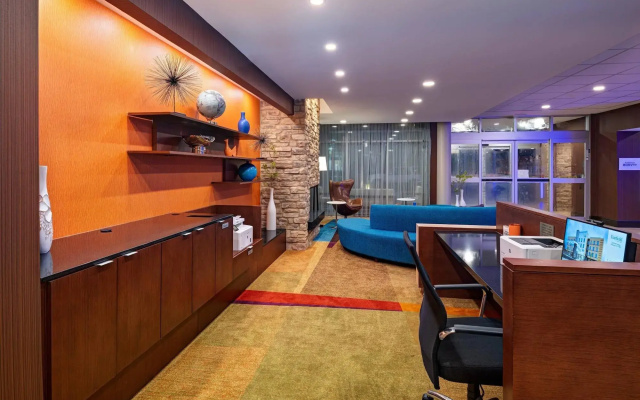 photo 2 of Fairfield Inn & Suites by Marriott Houston Richmond