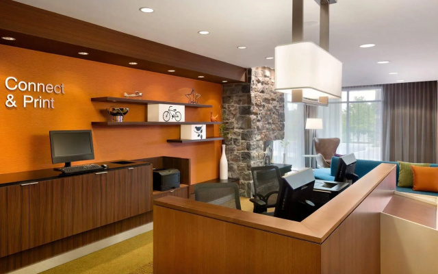 photo 2 of Fairfield Inn & Suites Lancaster East at The Outlets