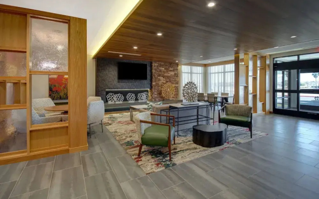 photo 4 of Fairfield Inn & Suites by Marriott Lancaster Palmdale