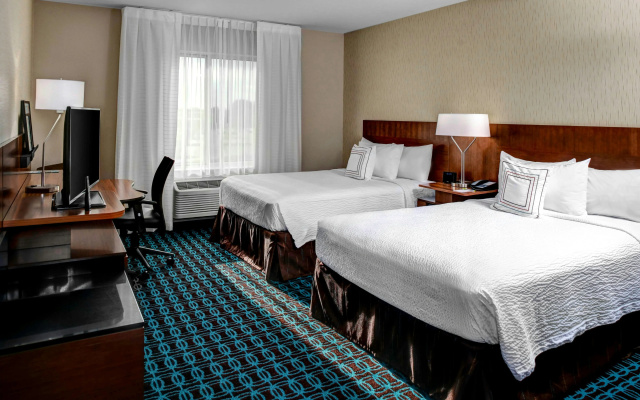 photo 3 of Fairfield Inn & Suites Lansing at Eastwood