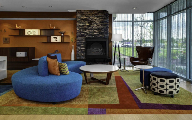 photo 5 of Fairfield Inn & Suites Lansing at Eastwood
