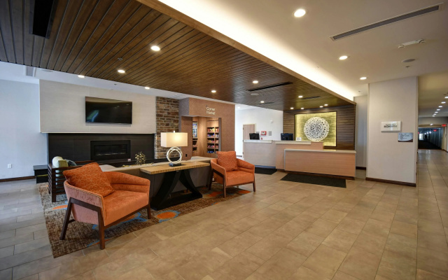 photo 2 of Fairfield Inn & Suites by Marriott Milwaukee North