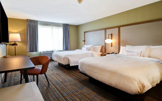 photo 4 of Fairfield Inn & Suites by Marriott Milwaukee North