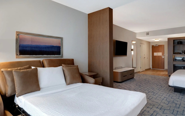 photo 2 of Fairfield Inn & Suites By Marriott Minneapolis Downtown