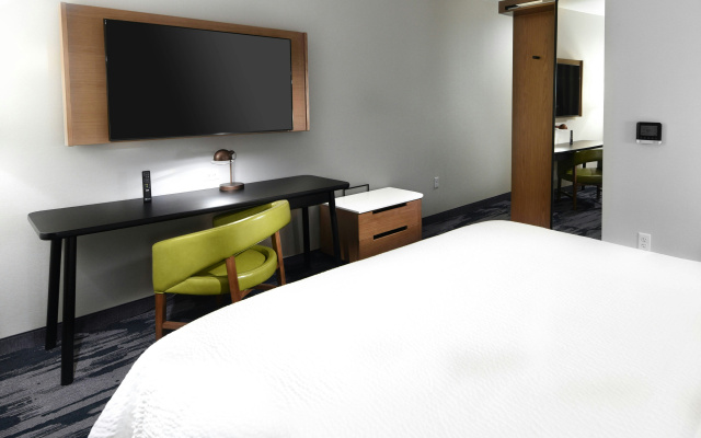 photo 3 of Fairfield Inn & Suites by Marriott Ontario Rancho Cucamonga