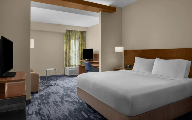 photo 4 of Fairfield Inn & Suites Savannah Downtown/Historic District
