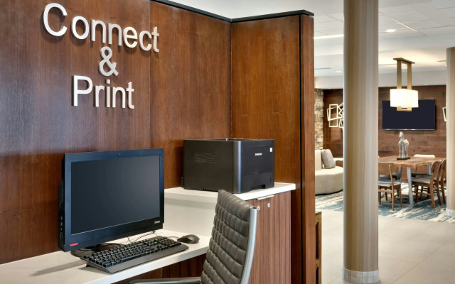 photo 3 of Fairfield Inn & Suites by Marriott Springfield North