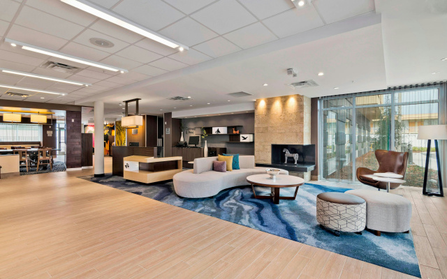 photo 2 of Fairfield Inn & Suites by Marriott St Petersburg North