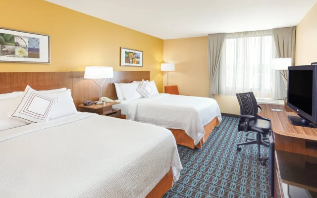 photo 3 of Fairfield Inn & Suites Chicago Lombard