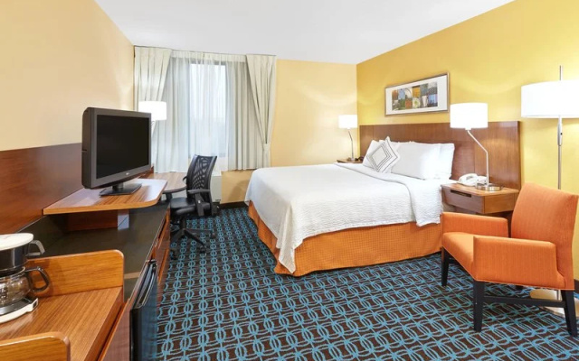 photo 4 of Fairfield Inn & Suites Chicago Lombard