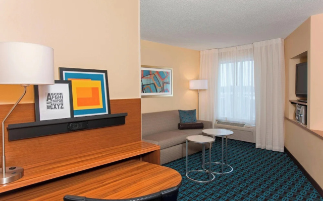 photo 3 of Fairfield Inn & Suites Chicago St. Charles