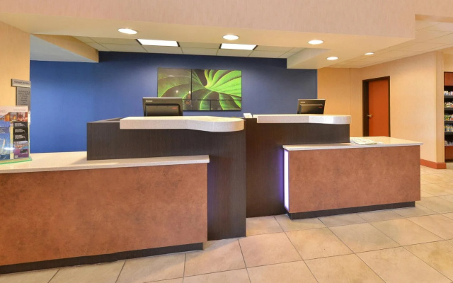 photo 2 of Fairfield Inn & Suites Denver Aurora/Parker
