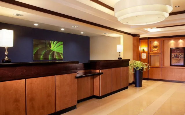 photo 2 of Fairfield Inn & Suites Des Moines Airport