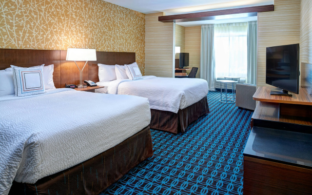 photo 5 of Fairfield Inn & Suites by Marriott Detroit Troy