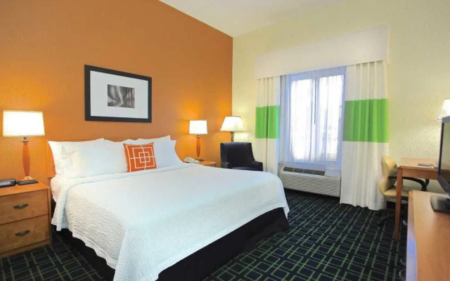 photo 5 of Fairfield Inn & Suites Jacksonville Beach