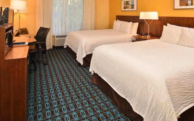 photo 4 of Fairfield Inn & Suites Louisville North