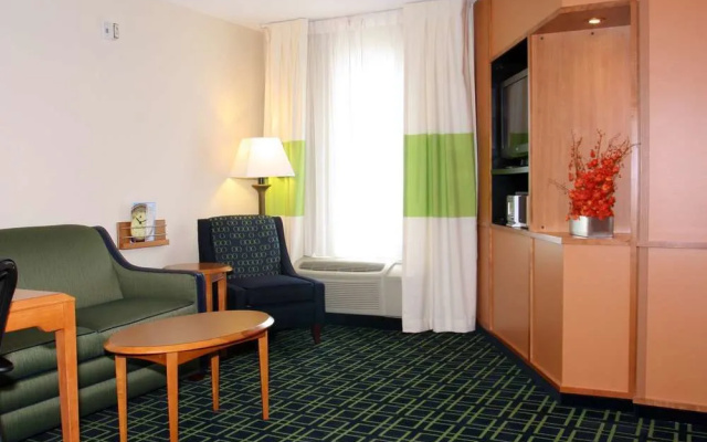 photo 4 of Fairfield Inn & Suites Marion