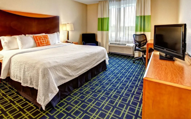 photo 3 of Fairfield Inn & Suites Naples
