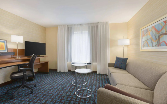 photo 3 of Fairfield Inn & Suites Pittsburgh Airport/Robinson Township