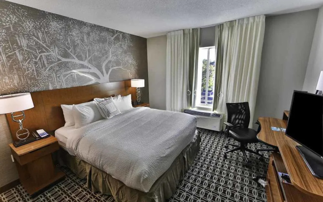 photo 5 of Fairfield Inn & Suites Savannah Midtown