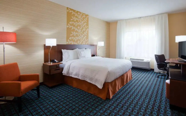 photo 2 of Fairfield Inn & Suites St. Paul Northeast