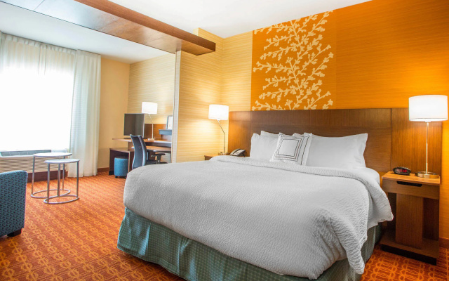 photo 3 of Fairfield Inn & Suites Waterloo Cedar Falls