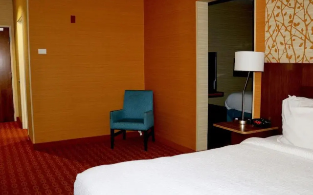 photo 3 of Peach Tree Inn And Suites