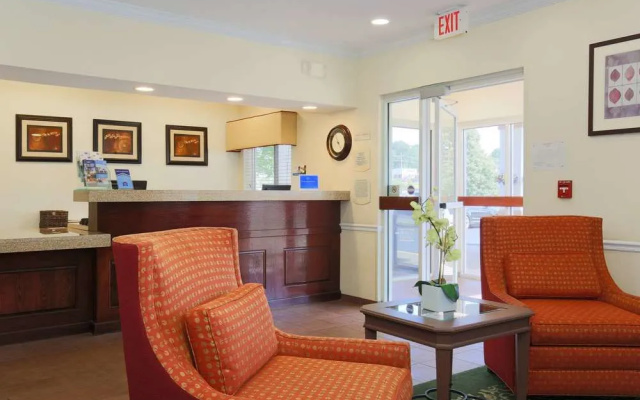 photo 2 of Fairfield Inn Warren Niles
