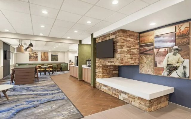 photo 3 of Fairfield Inn by Marriott Warren Niles