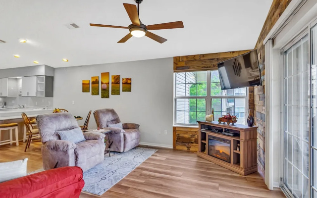 photo 2 of Fairway Heights 2 Bedroom Condo by RedAwning