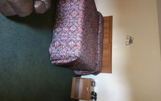 photo 5 of Fairway Inn Florence