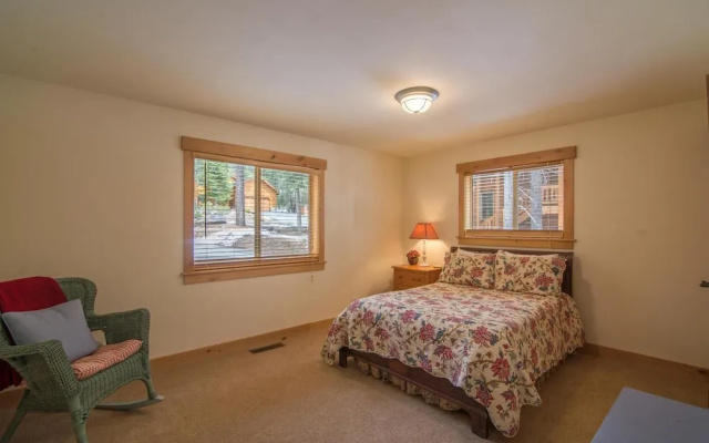photo 2 of Falcon Point 3 Bedroom Holiday Home By Tahoe Truckee