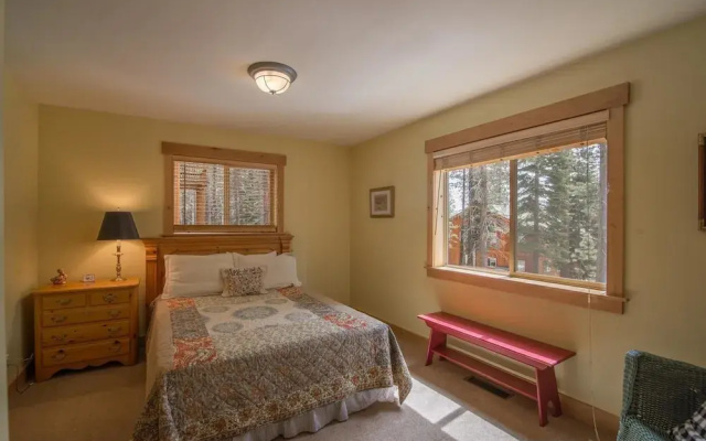 photo 3 of Falcon Point 3 Bedroom Holiday Home By Tahoe Truckee