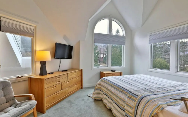 photo 3 of Fall Line Condos by Killington VR - 2 Bedrooms