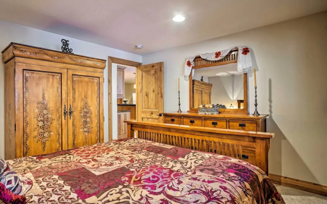 photo 4 of Fall River Hideaway in Estes - 3 Mi to Nat'l Park!