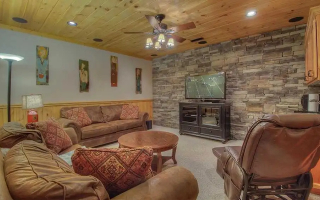 photo 2 of Falling Waters Lodge by Escape to Blue Ridge