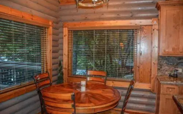 photo 4 of Falling Waters Lodge